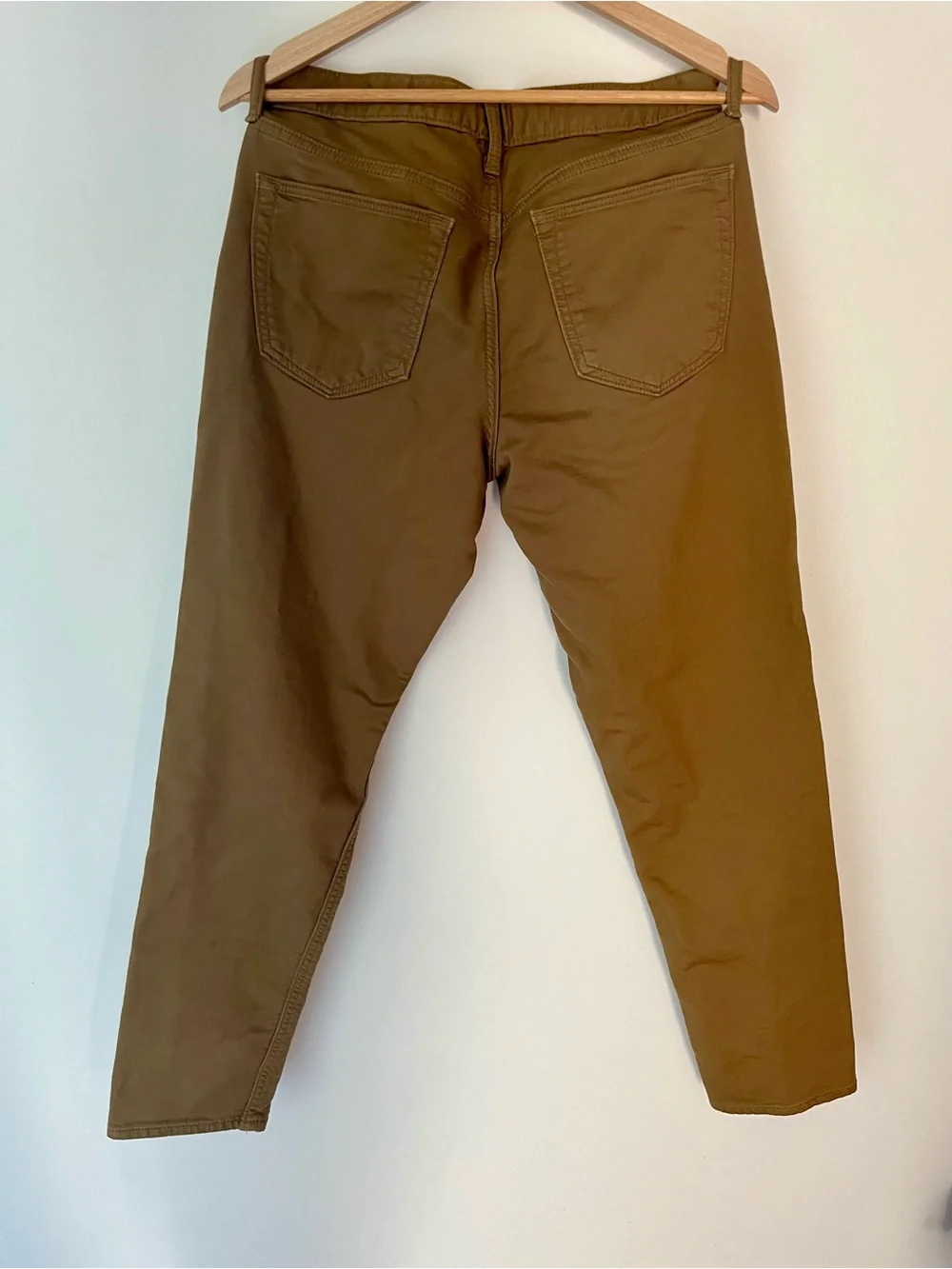 Banana Republic versatile khaki